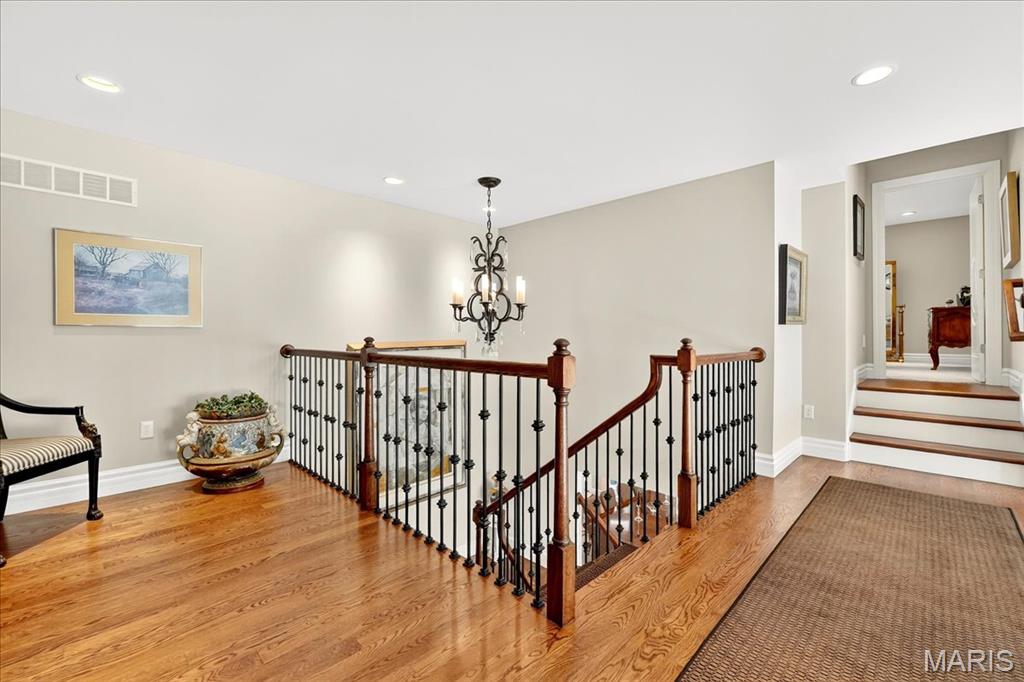 The Villas at Meadowbrook - Residential