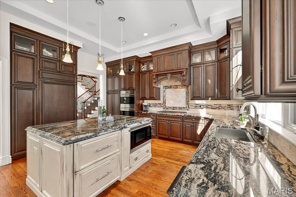 The Villas at Meadowbrook - Residential