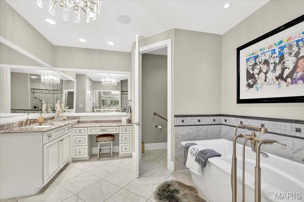 The Villas at Meadowbrook - Residential