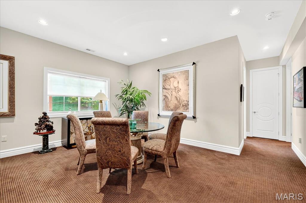 The Villas at Meadowbrook - Residential