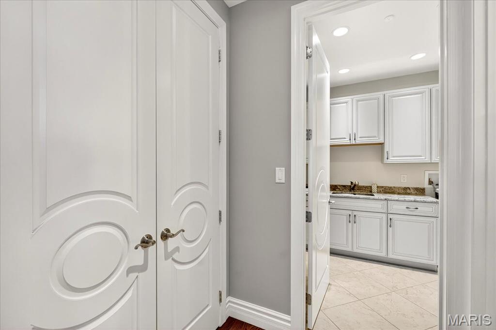 The Villas at Meadowbrook - Residential