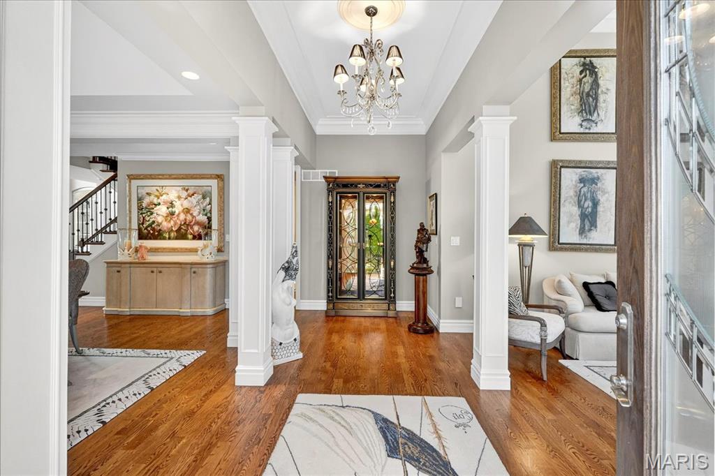 295 Meadowbrook Country Club Est