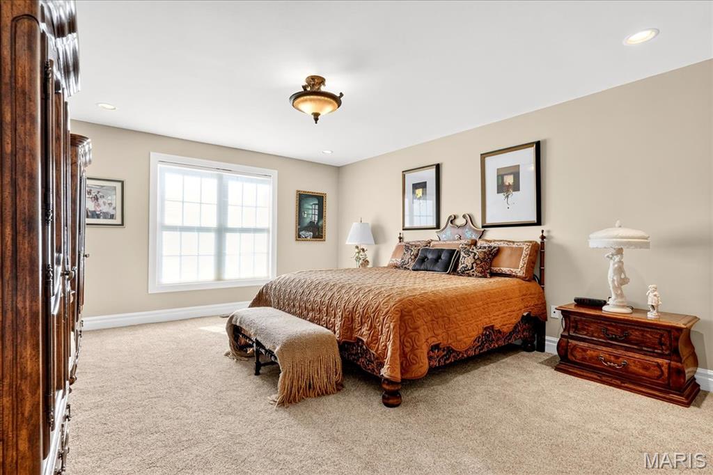 The Villas at Meadowbrook - Residential