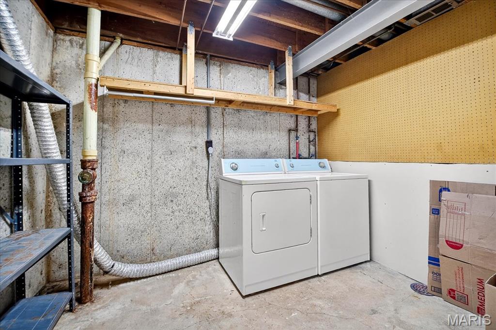 St Charles, Missouri 63303, United States, 2 Bedrooms Bedrooms, ,2 BathroomsBathrooms,Residential,Active,194954