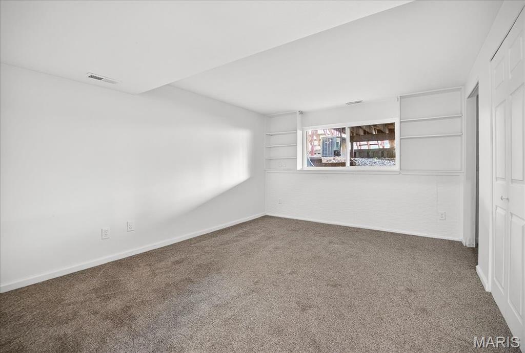 St Charles, Missouri 63303, United States, 2 Bedrooms Bedrooms, ,2 BathroomsBathrooms,Residential,Active,194954