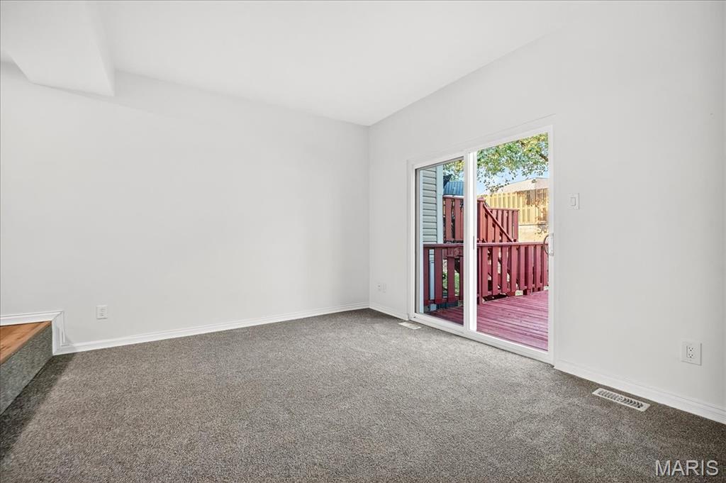 St Charles, Missouri 63303, United States, 2 Bedrooms Bedrooms, ,2 BathroomsBathrooms,Residential,Active,194954