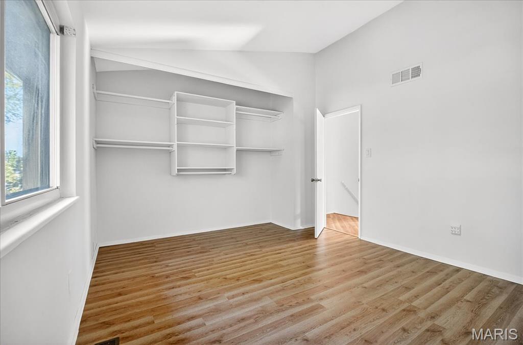 St Charles, Missouri 63303, United States, 2 Bedrooms Bedrooms, ,2 BathroomsBathrooms,Residential,Active,194954