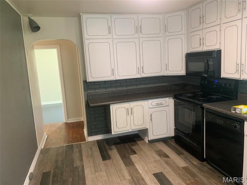 Tiny photo for 307 E Apple Avenue, Owensville, MO 65066 (MLS # 26068964)
