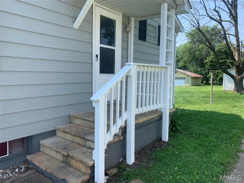 Tiny photo for 307 E Apple Avenue, Owensville, MO 65066 (MLS # 26068964)