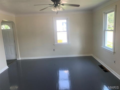 Tiny photo for 307 E Apple Avenue, Owensville, MO 65066 (MLS # 26068964)