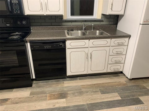 Tiny photo for 307 E Apple Avenue, Owensville, MO 65066 (MLS # 26068964)