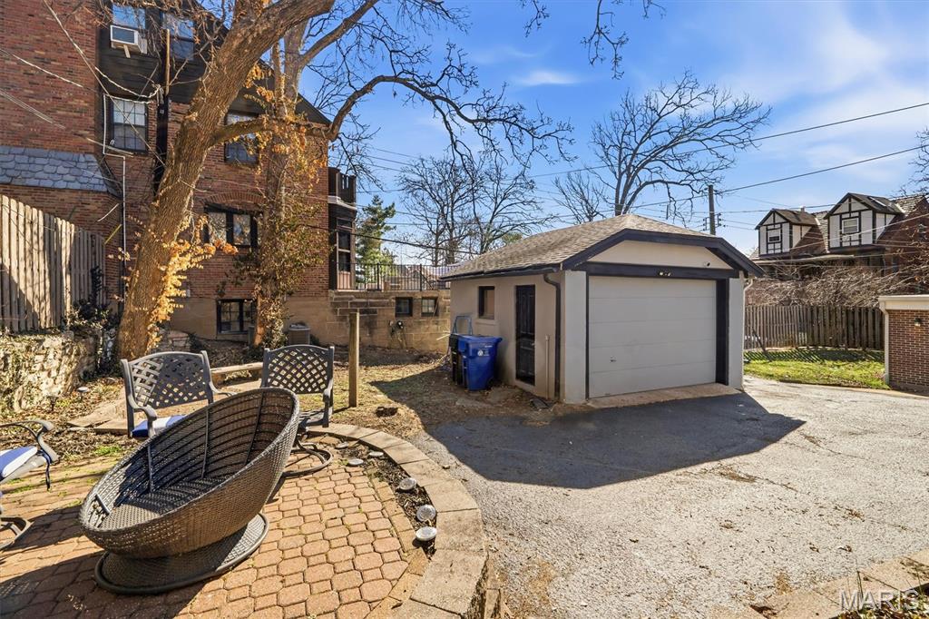 Alta Dena - Residential