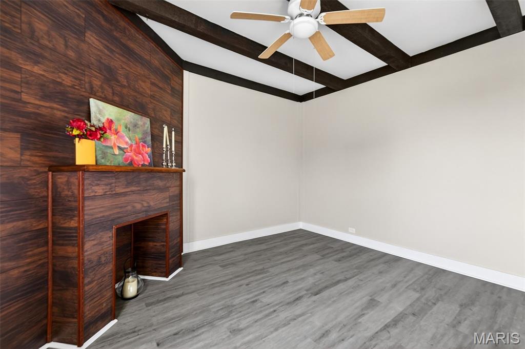 St. Louis City - Commercial Sale