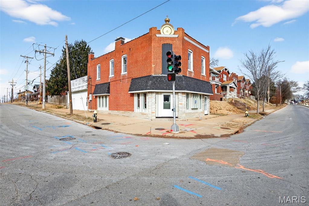 St. Louis City - Commercial Sale