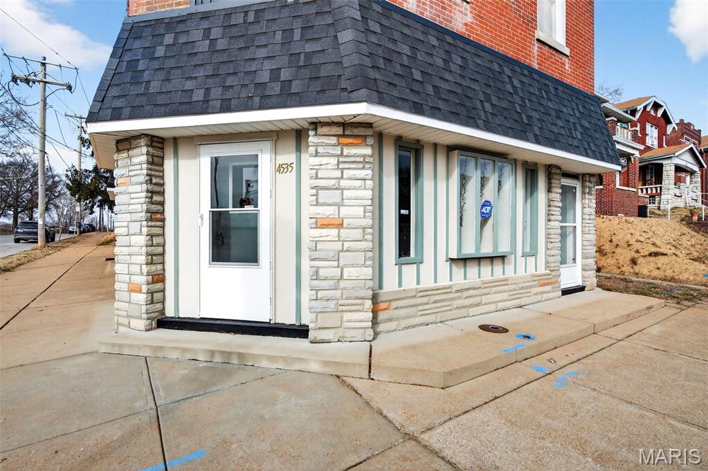St. Louis City - Commercial Sale