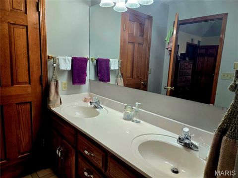 Tiny photo for 909 Daytona Drive, Lebanon, MO 65536 (MLS # 26018916)