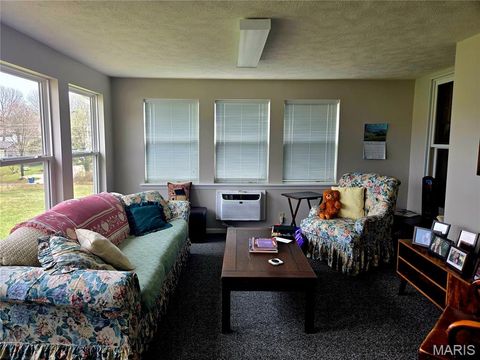 Tiny photo for 909 Daytona Drive, Lebanon, MO 65536 (MLS # 26018916)