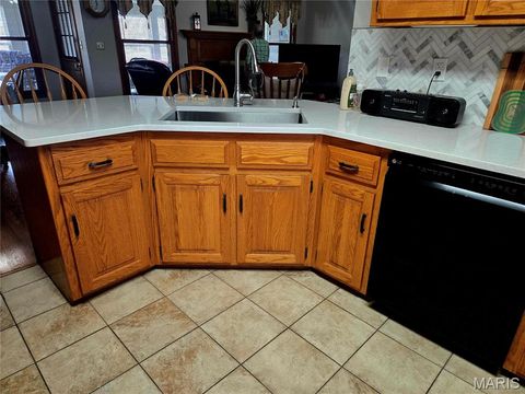 Tiny photo for 909 Daytona Drive, Lebanon, MO 65536 (MLS # 26018916)