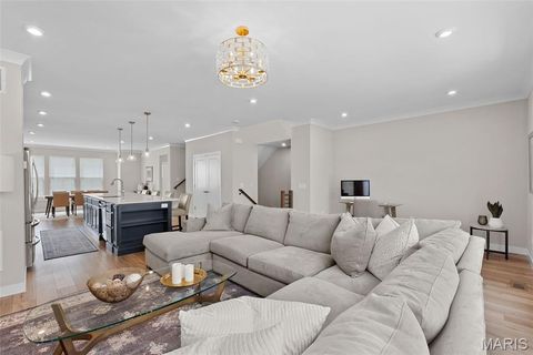 Tiny photo for 8933 Eager Road, St Louis, MO 63144 (MLS # 26019040)