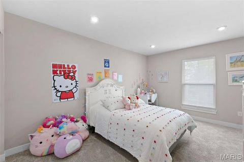 Tiny photo for 8933 Eager Road, St Louis, MO 63144 (MLS # 26019040)