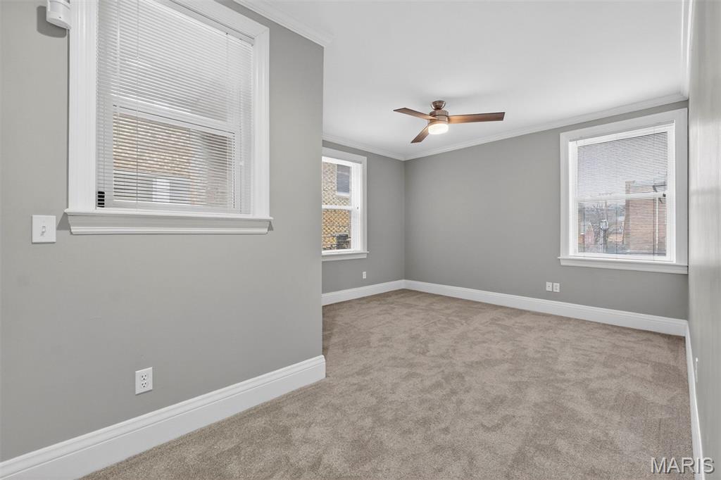 Wydown Pointe Condo - Residential