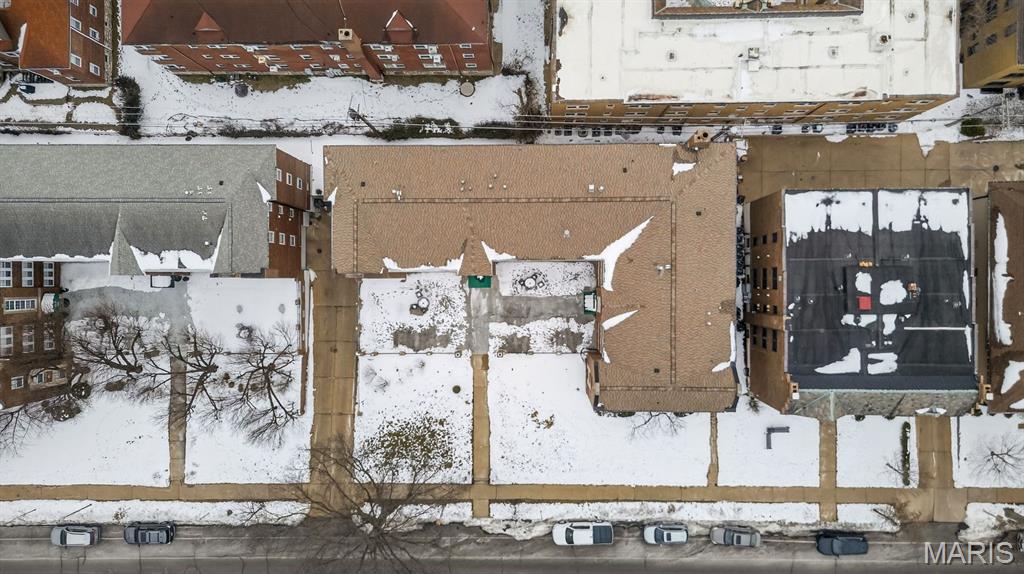 Wydown Pointe Condo - Residential