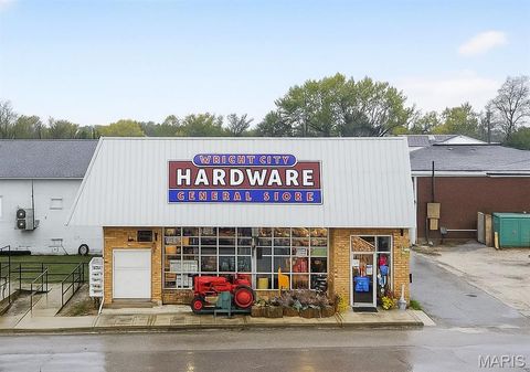 105 N Elm Avenue Wright City MO 63390