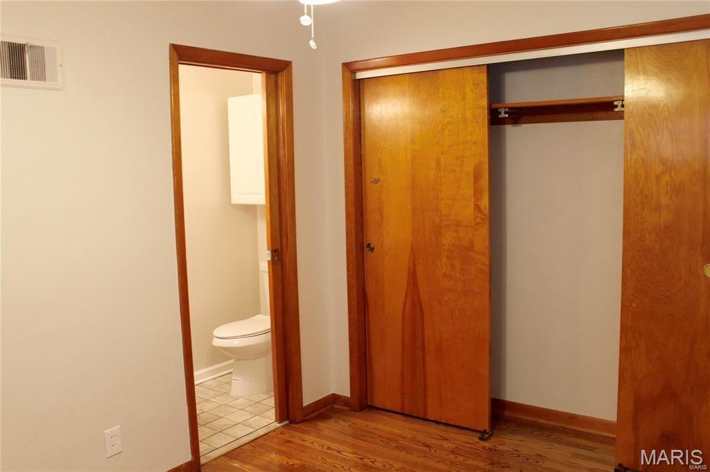 St Louis, Missouri 63114, United States, 3 Bedrooms Bedrooms, ,2 BathroomsBathrooms,Residential,Active,190701