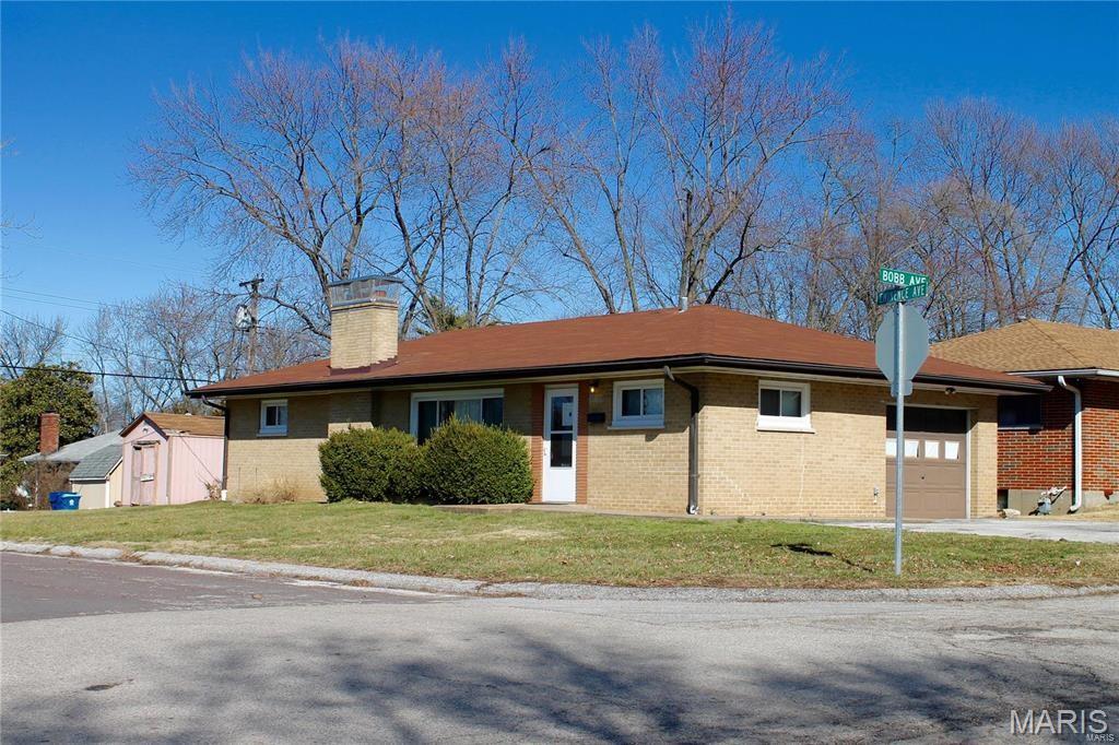 St Louis, Missouri 63114, United States, 3 Bedrooms Bedrooms, ,2 BathroomsBathrooms,Residential,Active,190701