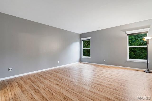 16 Golden Maples Court