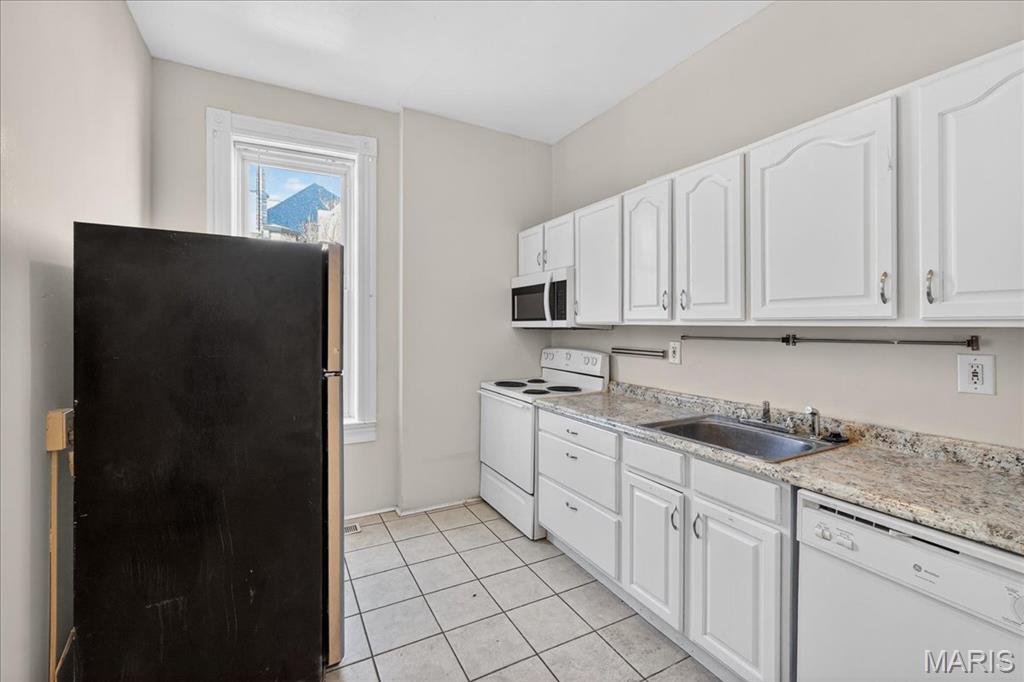 City/St Louis - Residential Income