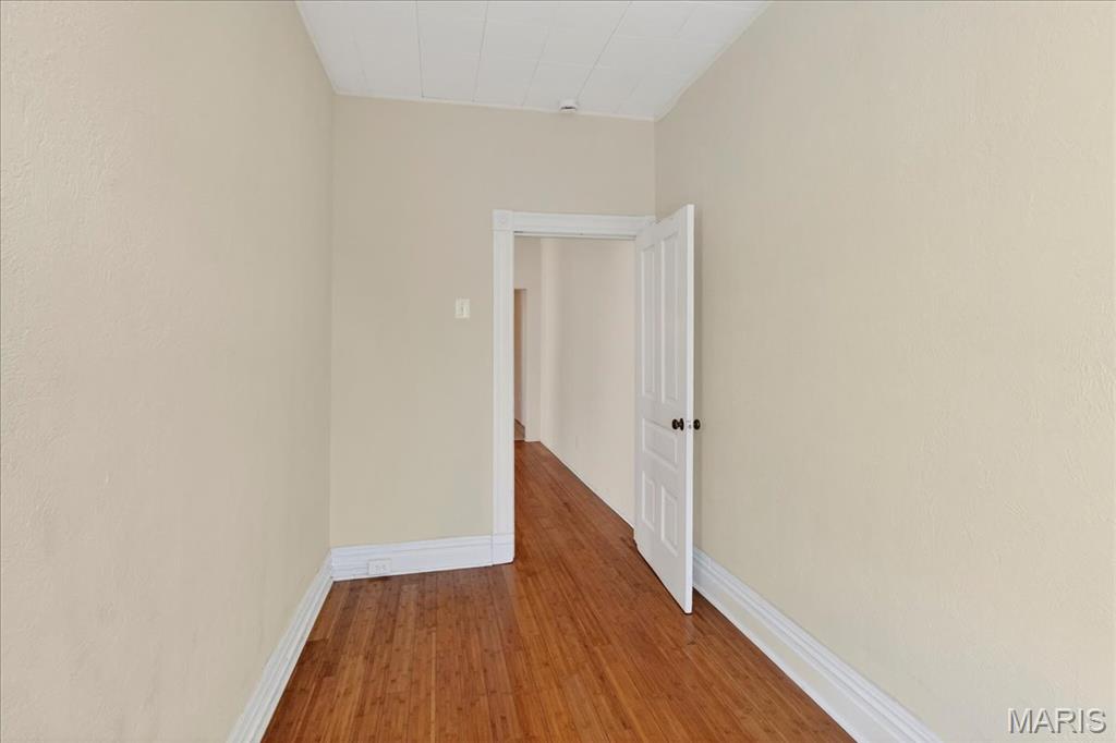 City/St Louis - Residential Income