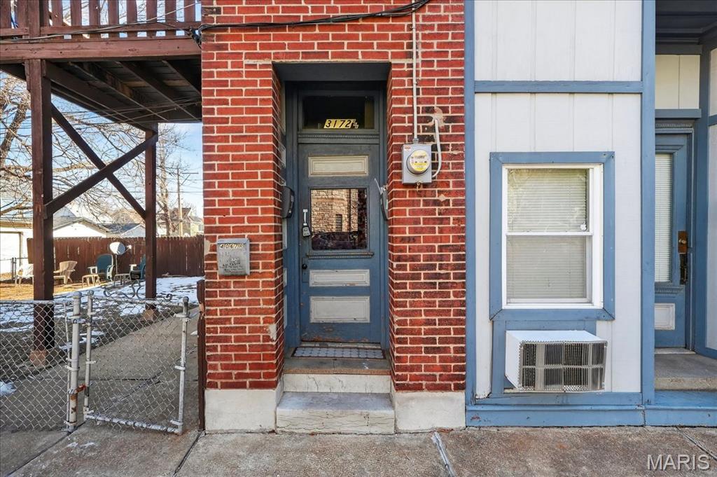 City/St Louis - Residential Income