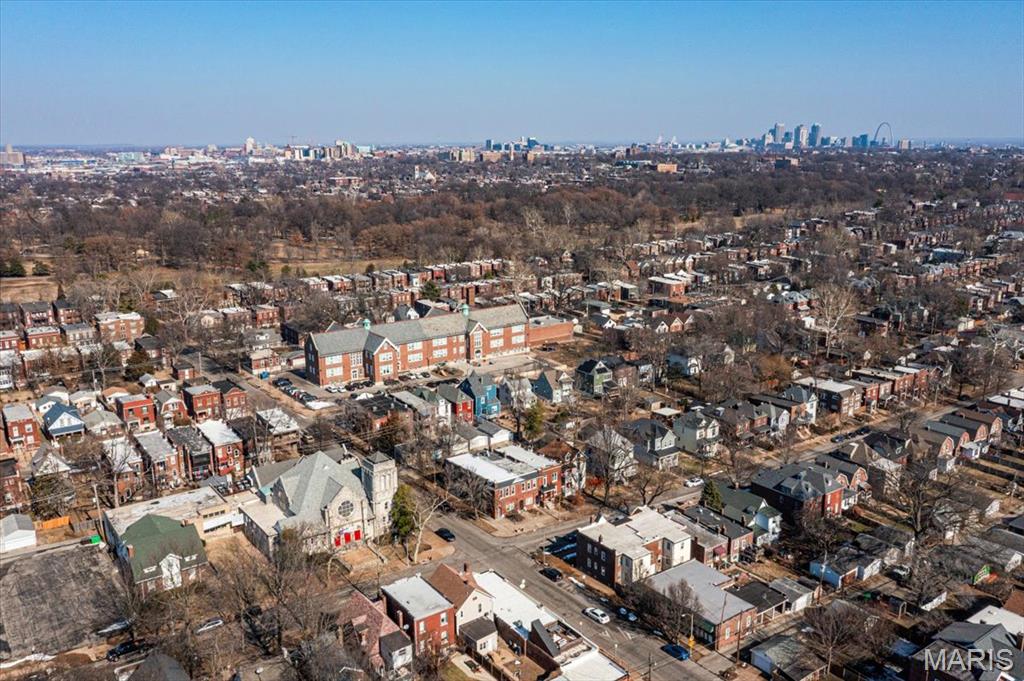 City/St Louis - Residential Income