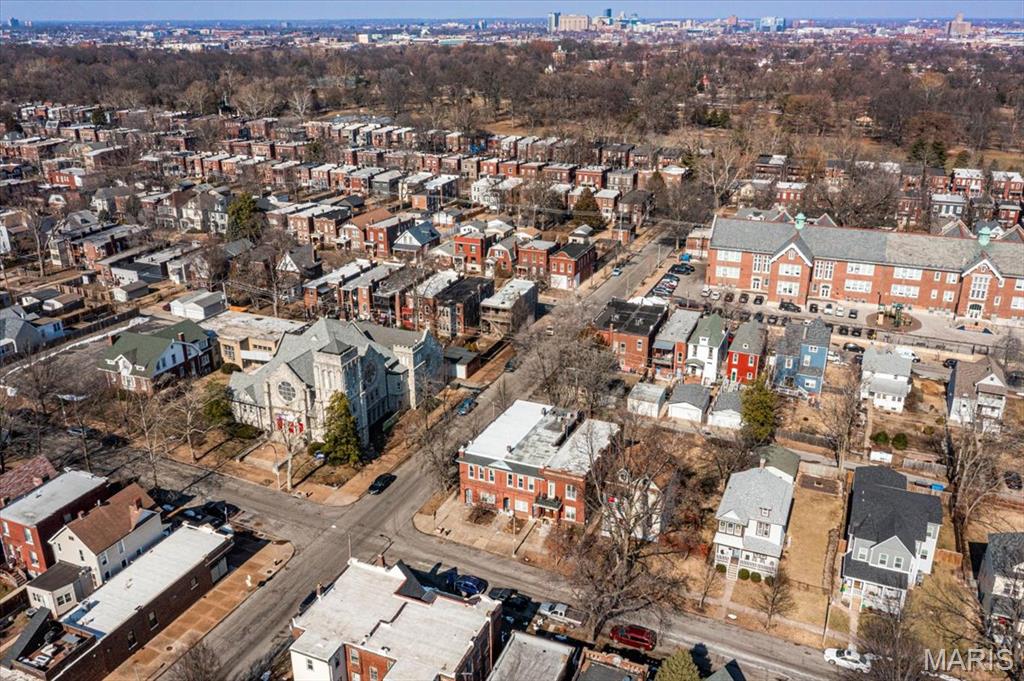 City/St Louis - Residential Income