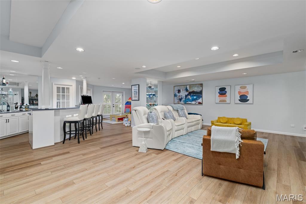 Kingspointe 2B - Residential