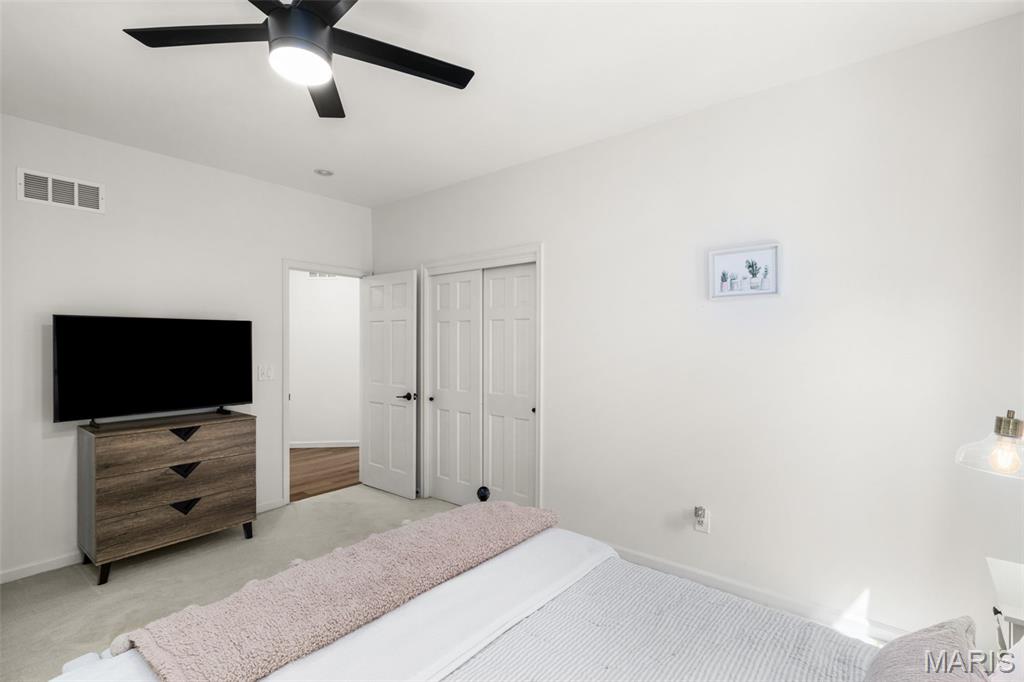 Kingspointe 2B - Residential