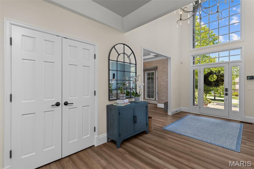 Kingspointe 2B - Residential