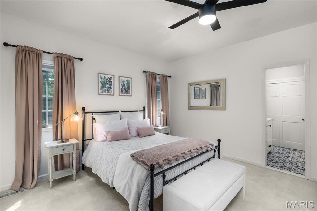 Kingspointe 2B - Residential