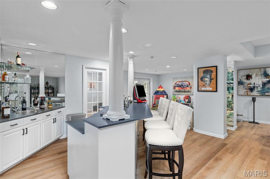 Kingspointe 2B - Residential