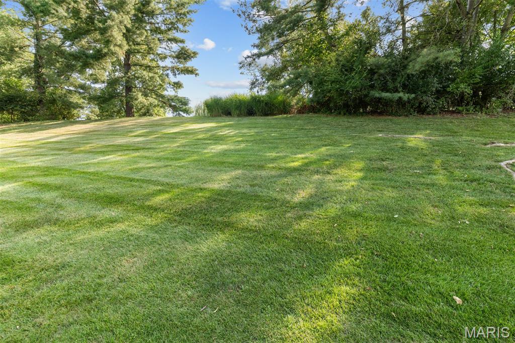 Kingspointe 2B - Residential