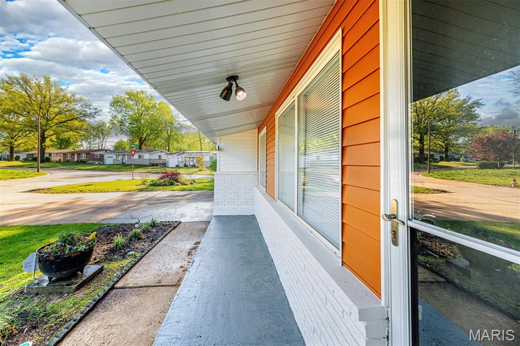 Hathaway Manor 12 - Residential