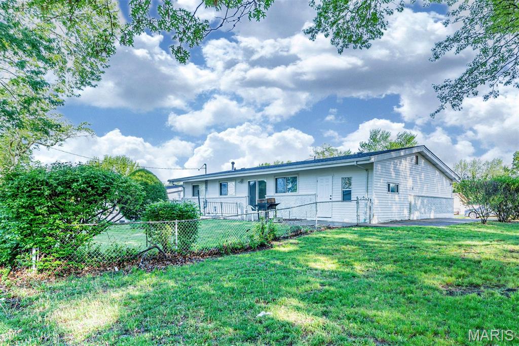 Hathaway Manor 12 - Residential