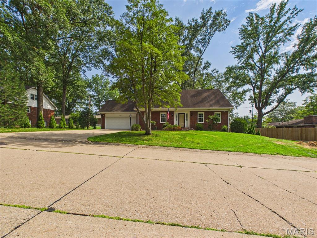 2537 Jonquil Lane