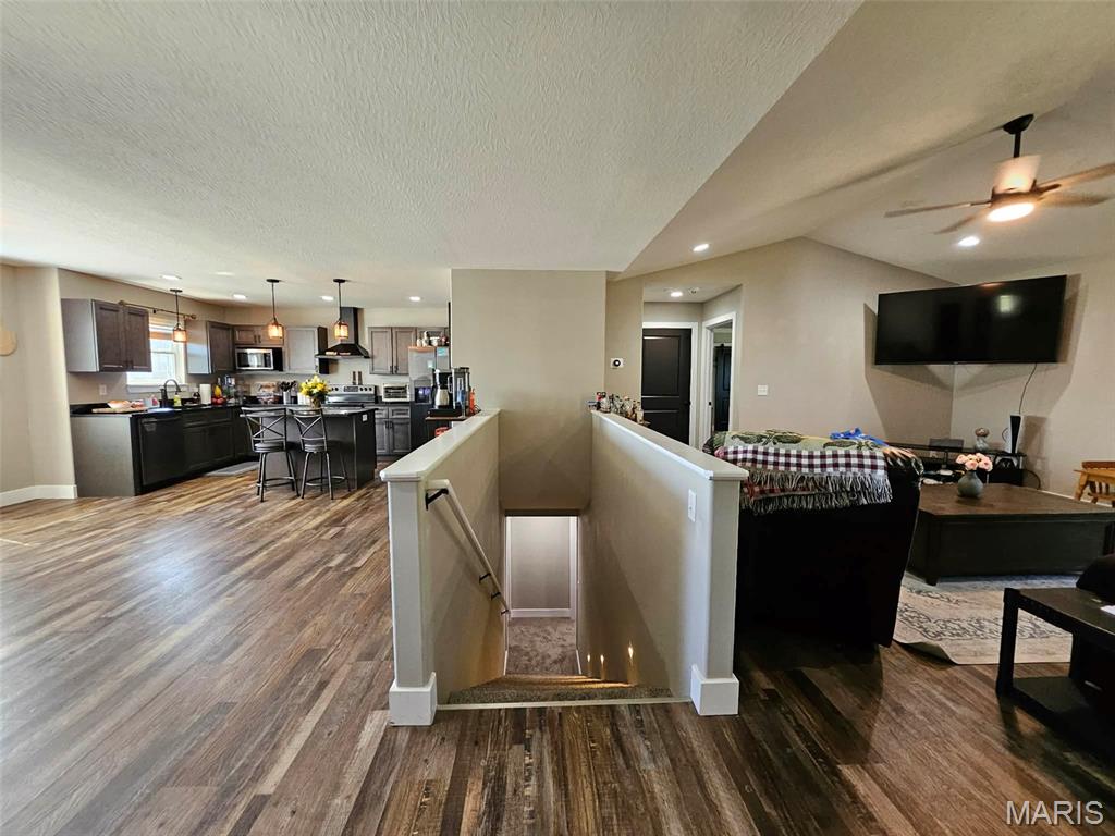 Summit Pass Sub - Residential