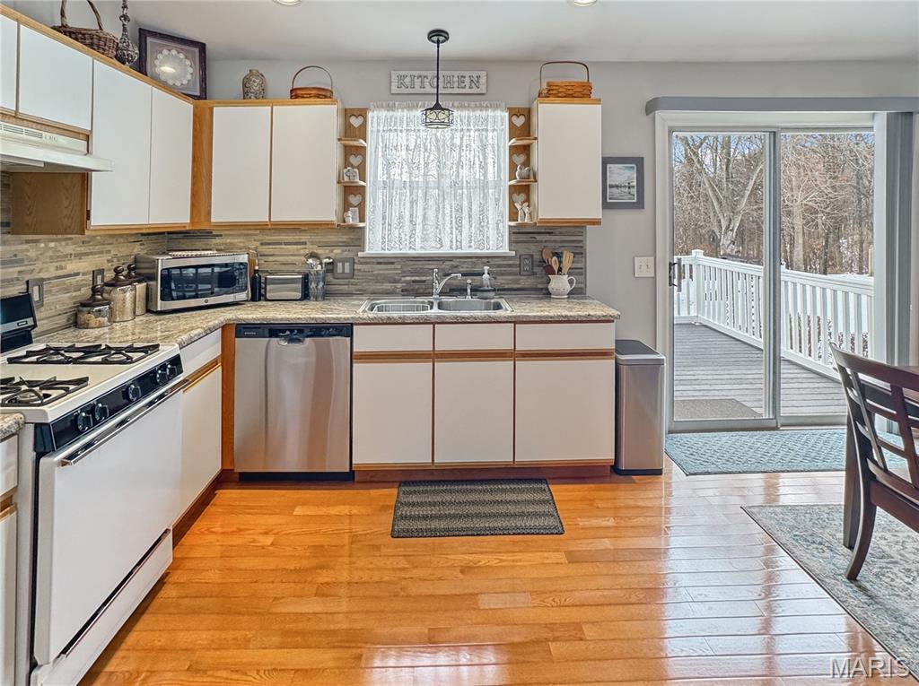 Dougherty Ferry Woods Two - Residential