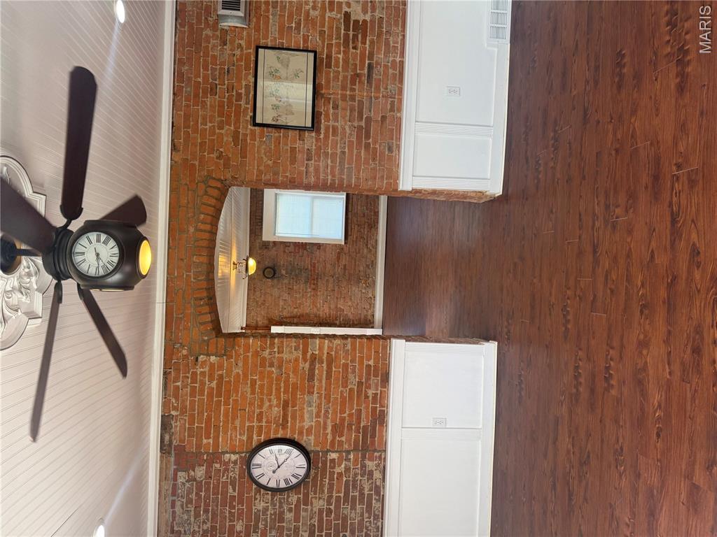 Pearce Addn-Wentz - Commercial Lease