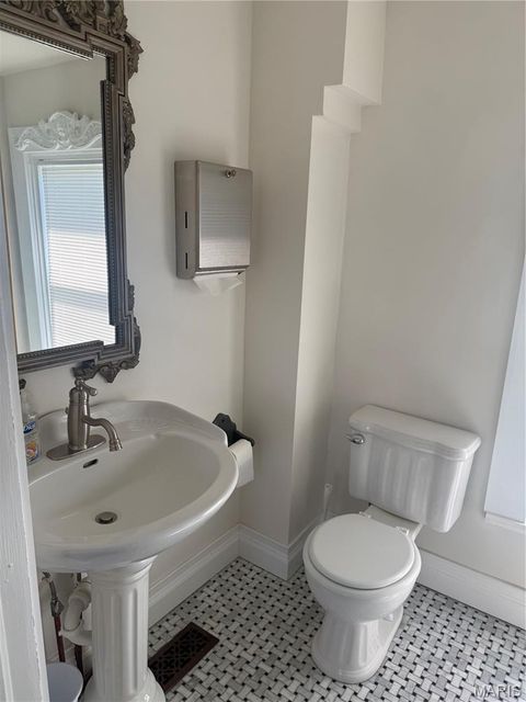 Tiny photo for 409 E Allen Street, Wentzville, MO 63385 (MLS # 26030304)