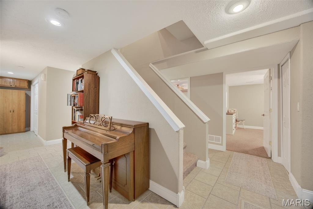 Ridge Creek - Residential