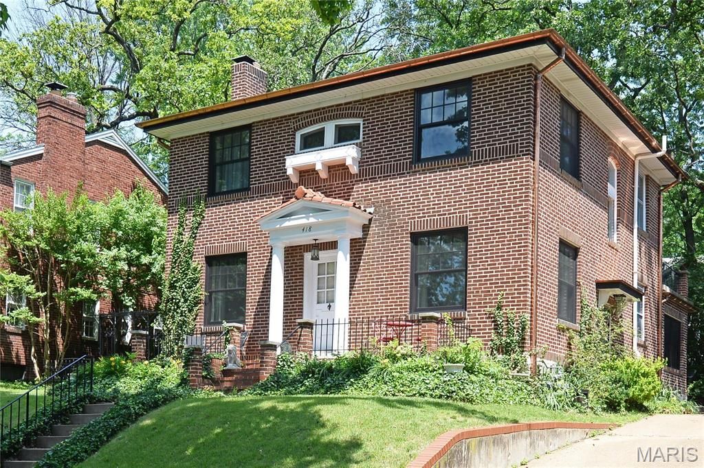 Photo of 418 Carswold Drive, St Louis, MO 63105 (MLS # 26013474)